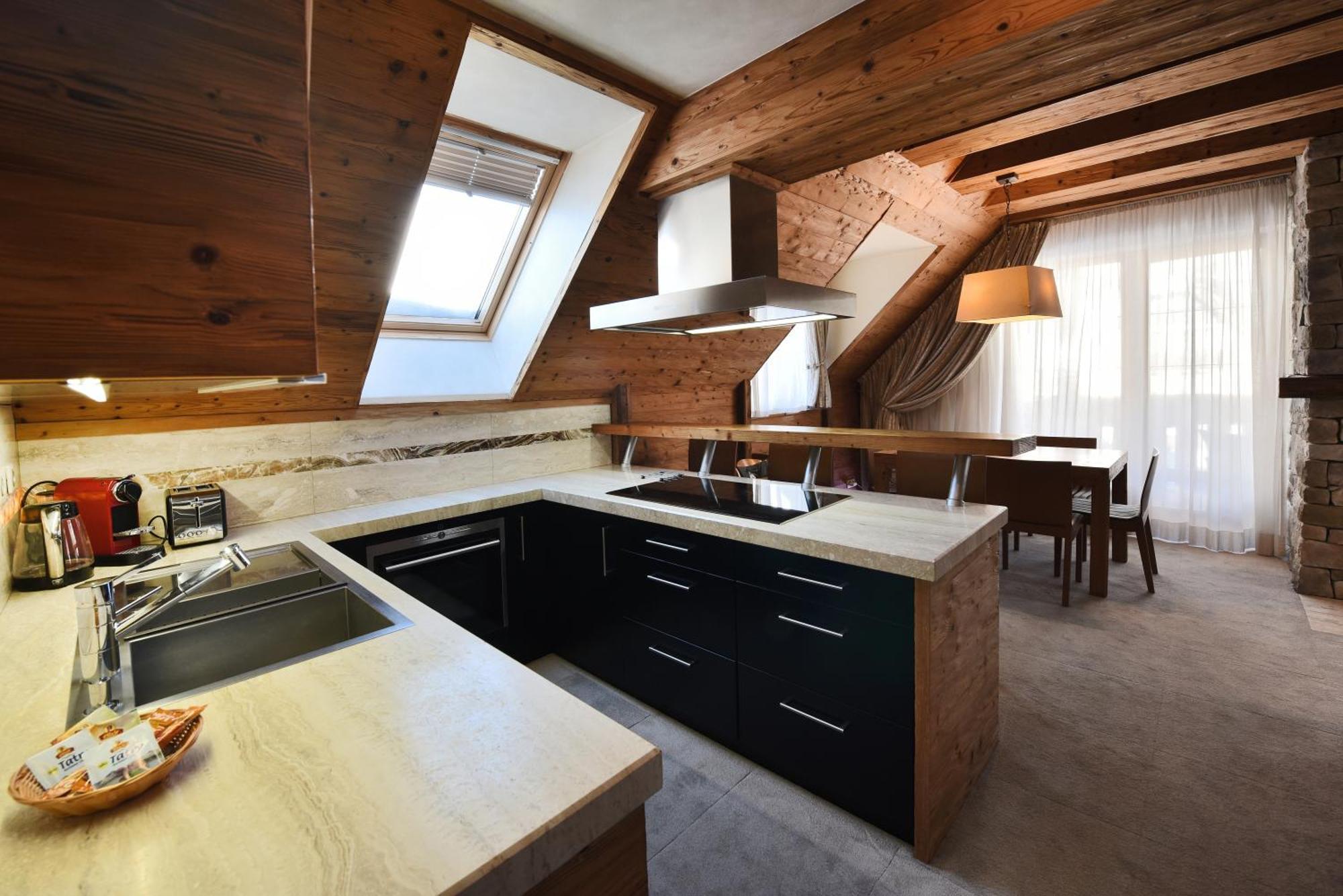 Aplend Hotel Kukucka Tatranská Lomnica Esterno foto